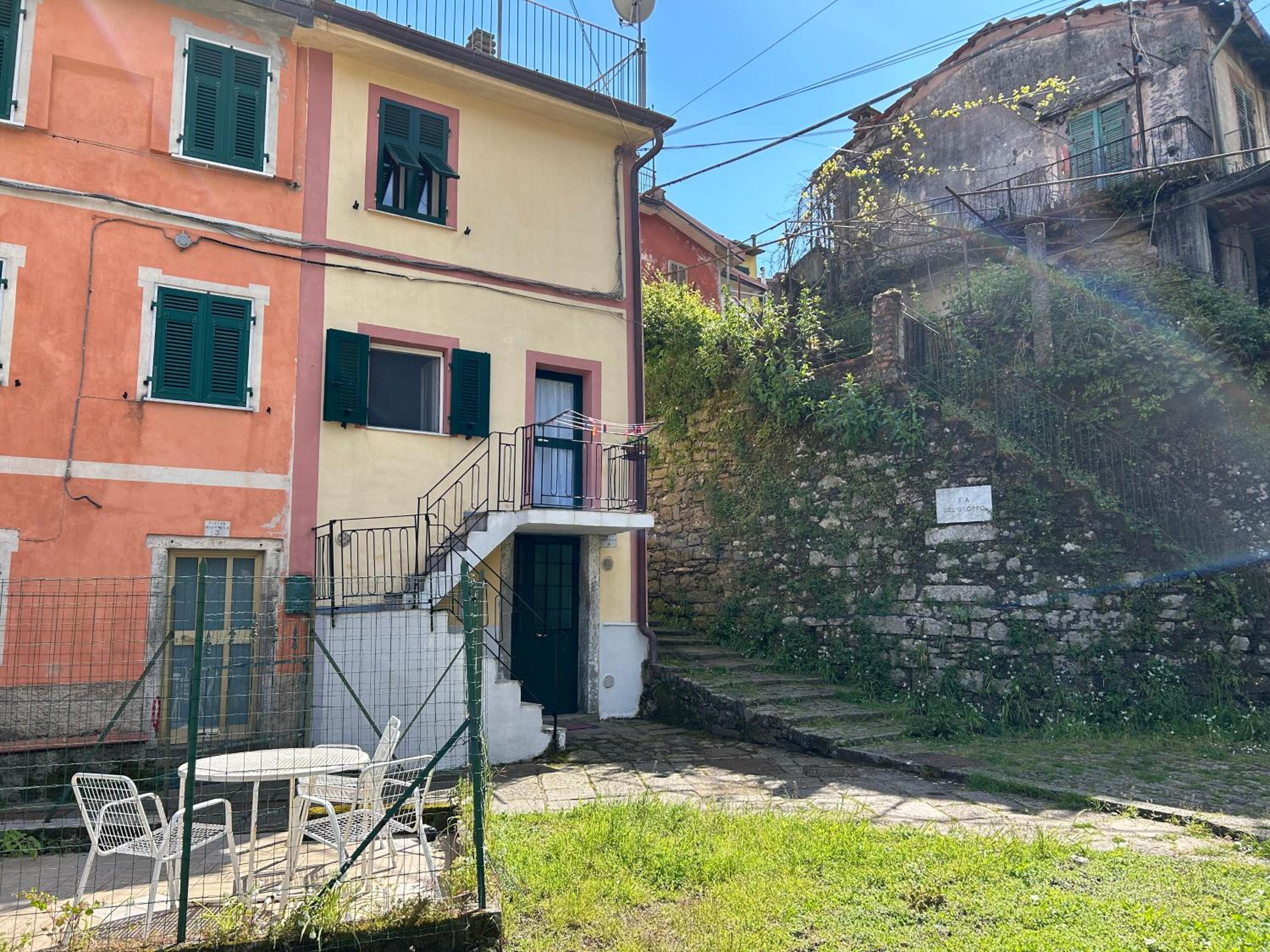 Àa da Pinèla-Biassa-Cinque Terre