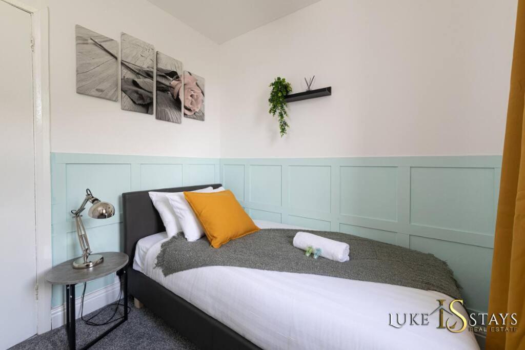 Luke Stays - Holystone Haven view 4