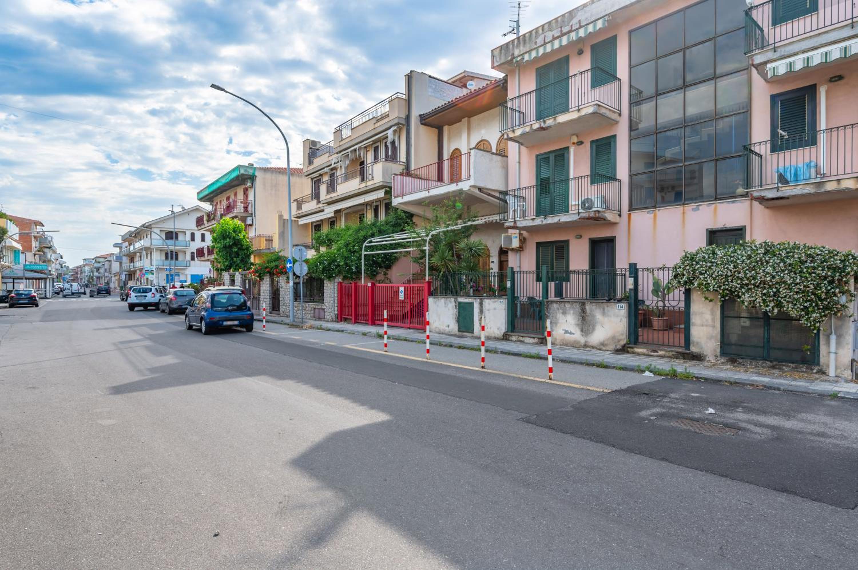 GuestHost - Seaside Flat Just Steps from the Beach view 3