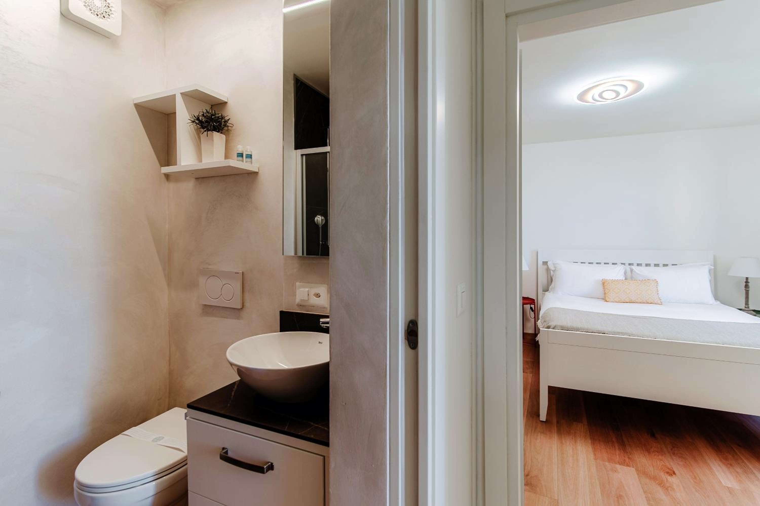 Dream Lake Apartments by Quokka 360 - Stunning Views of Lake Lugano
