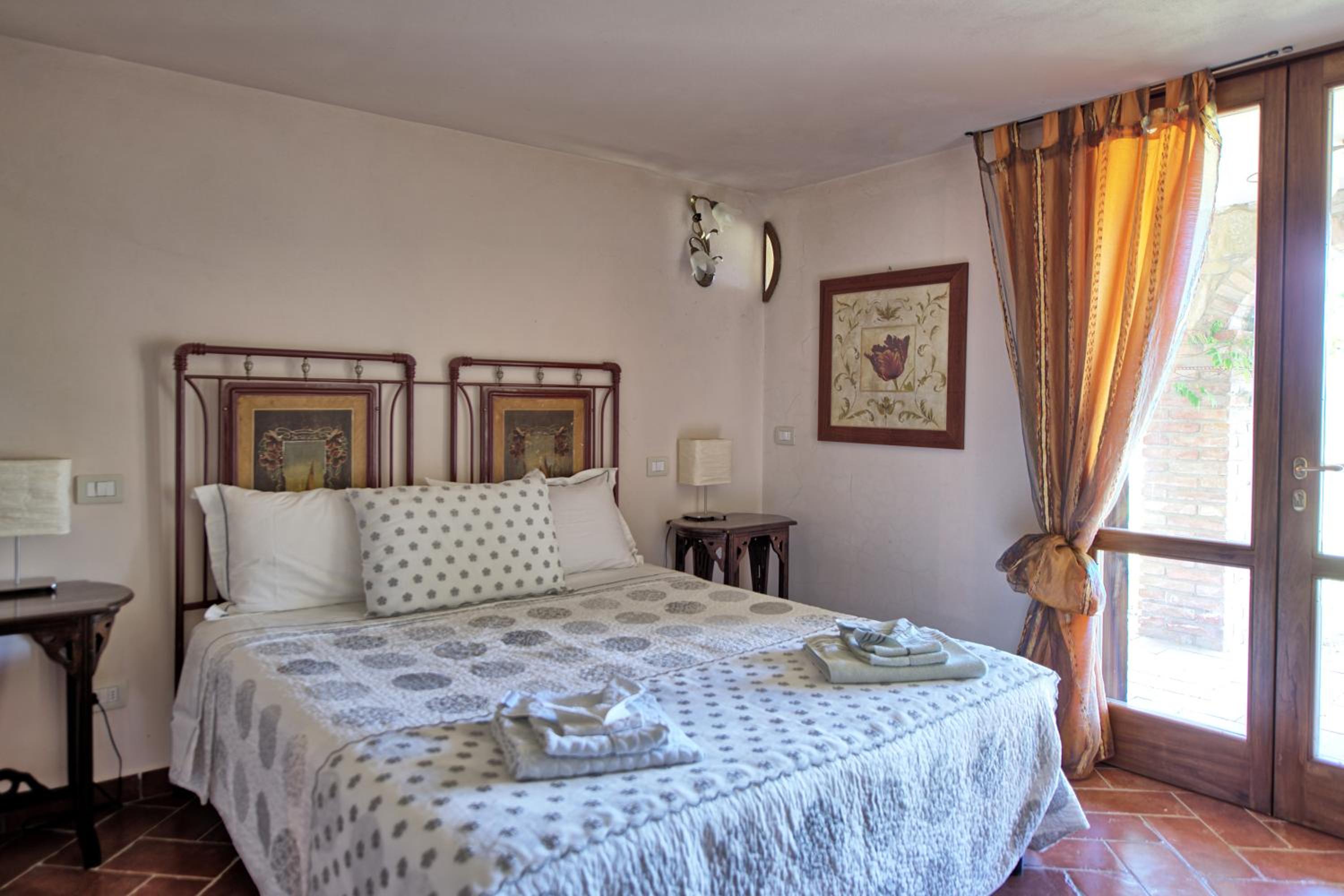 Villa Ulivi by PosarelliVillas