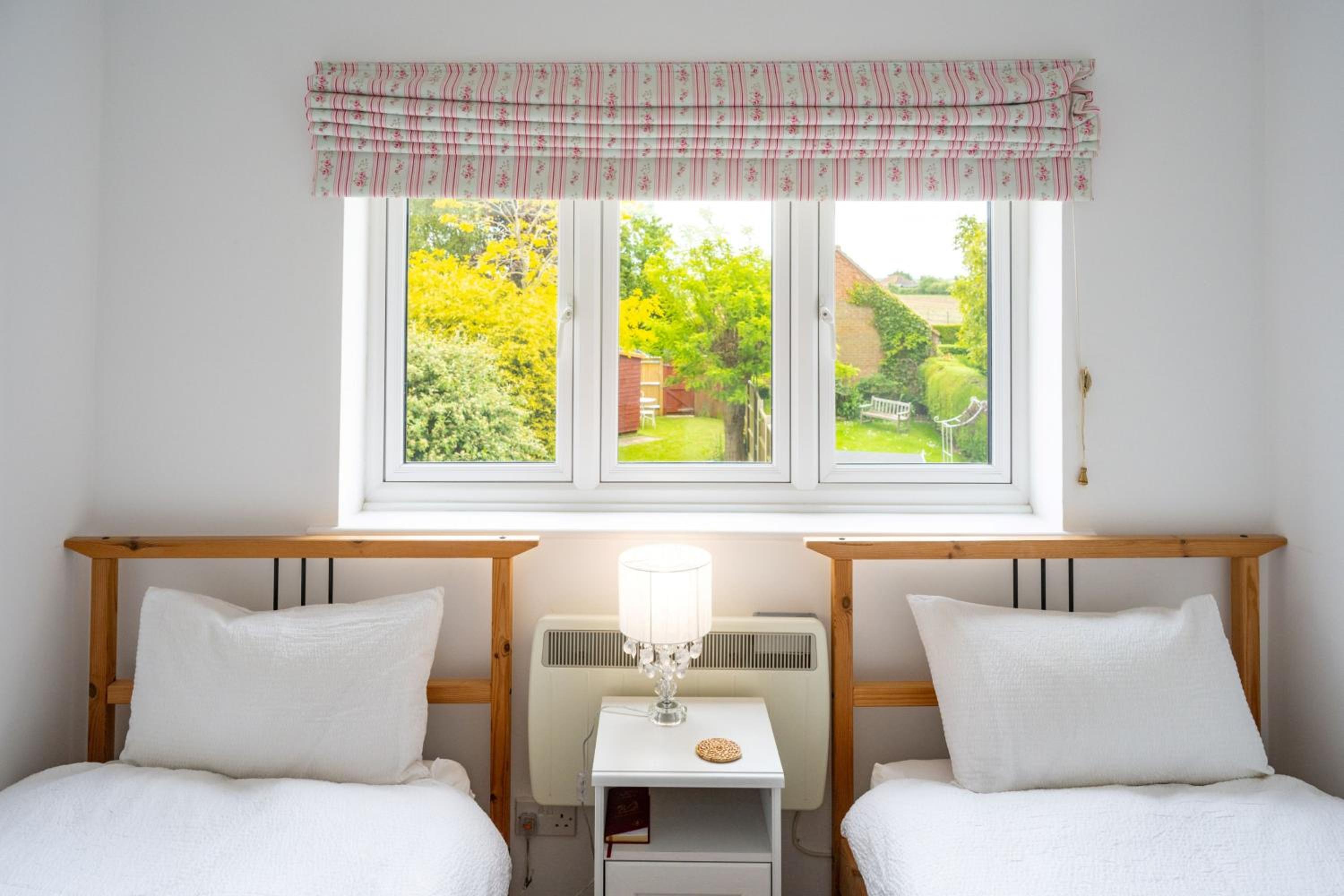 4 Langford Cottages