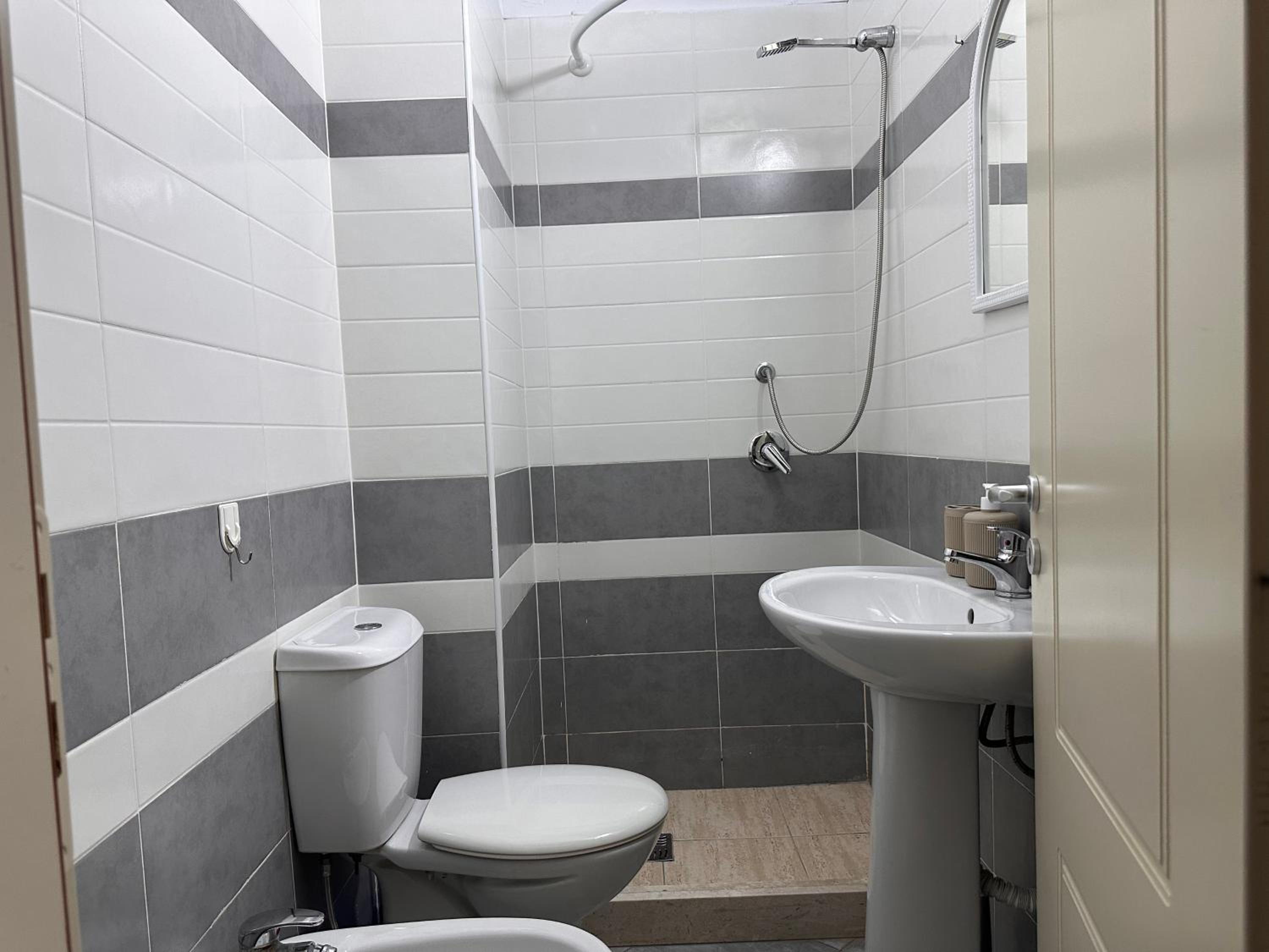 Enis appartment