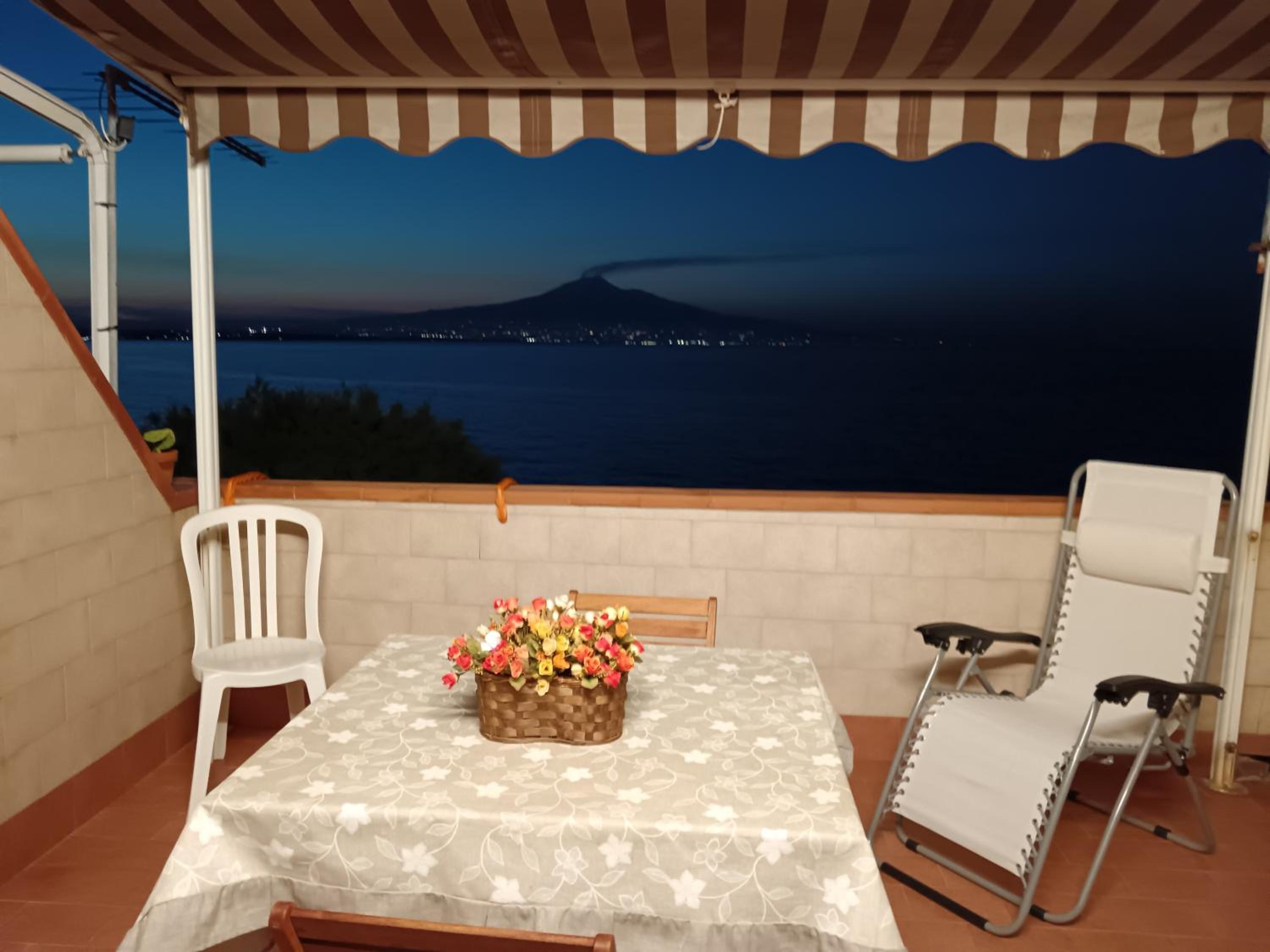 Holiday house mare view 2
