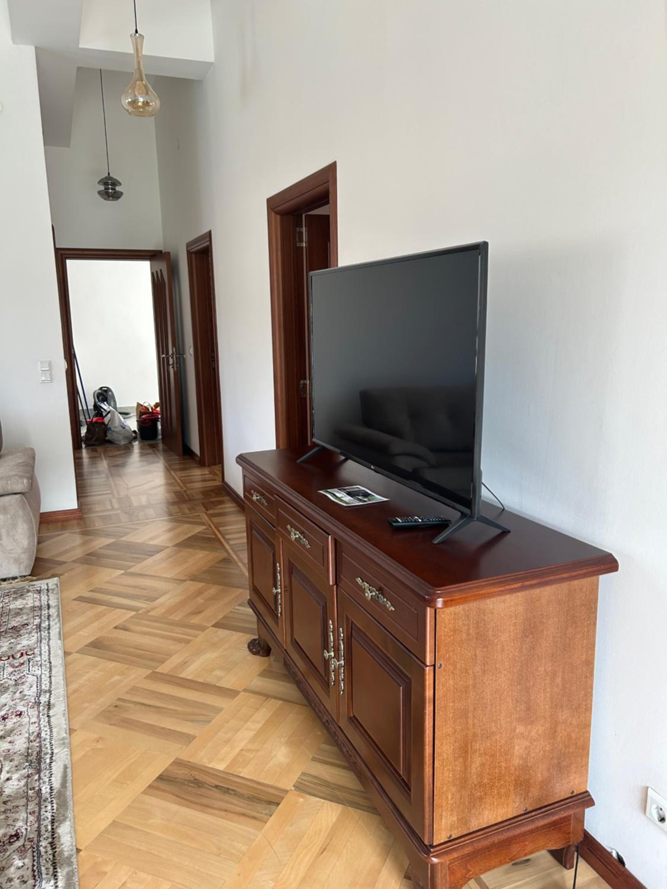 Apartmani prenj 1 i 2 centar view 5