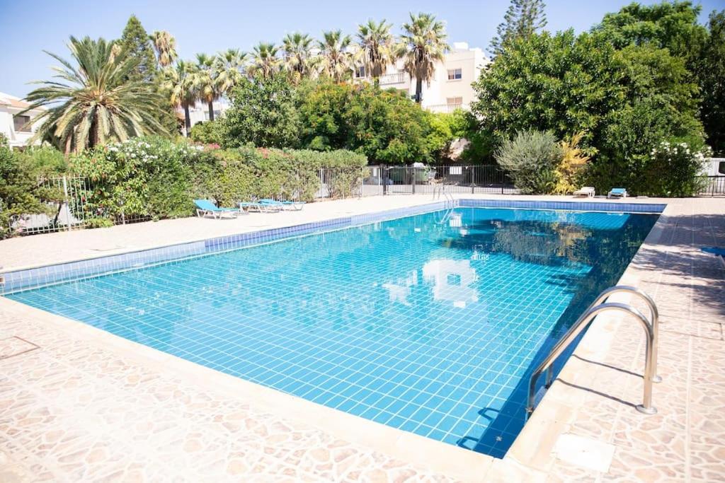 Venus Townhouse Near the Sea