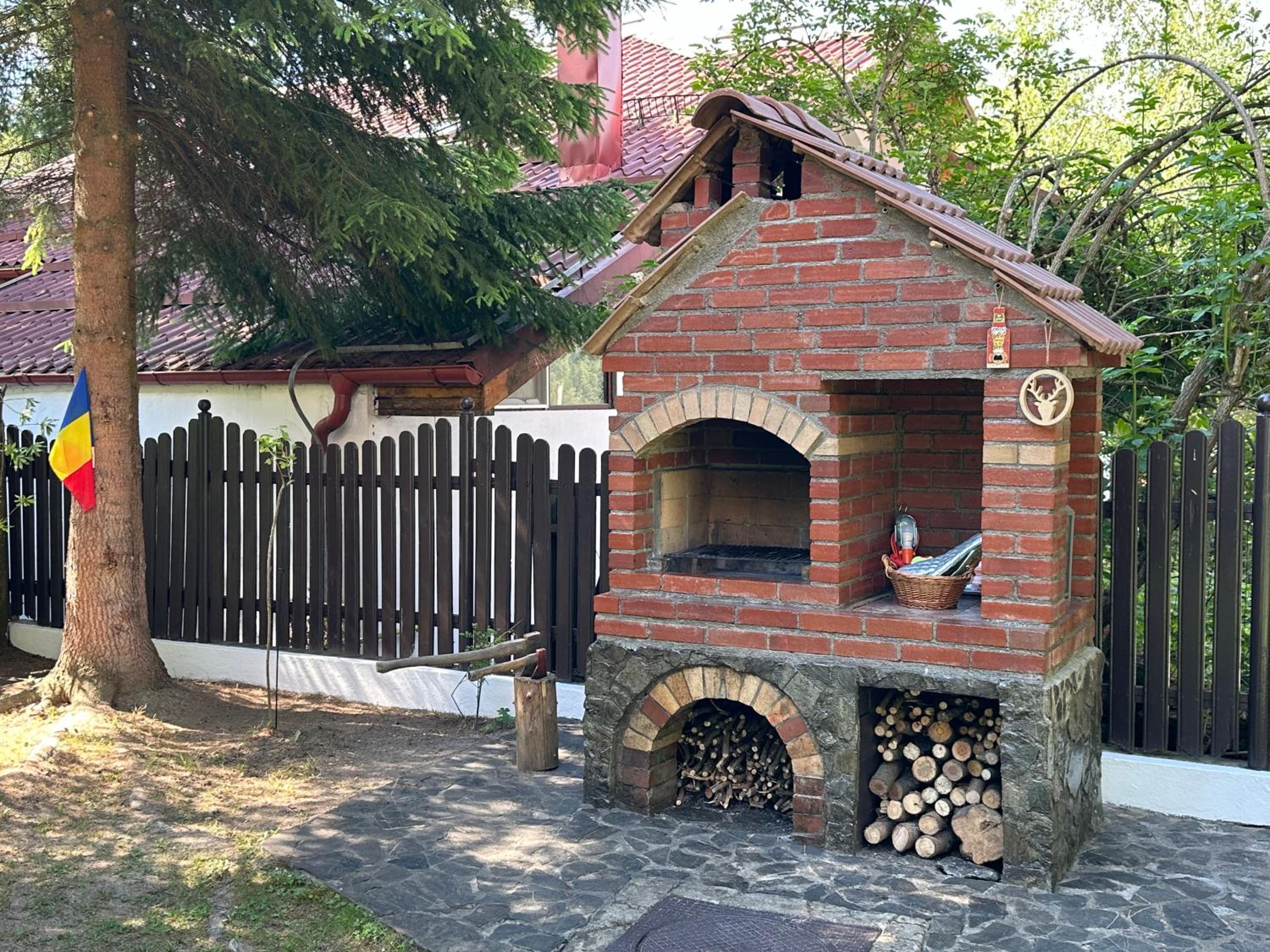 Photo 36