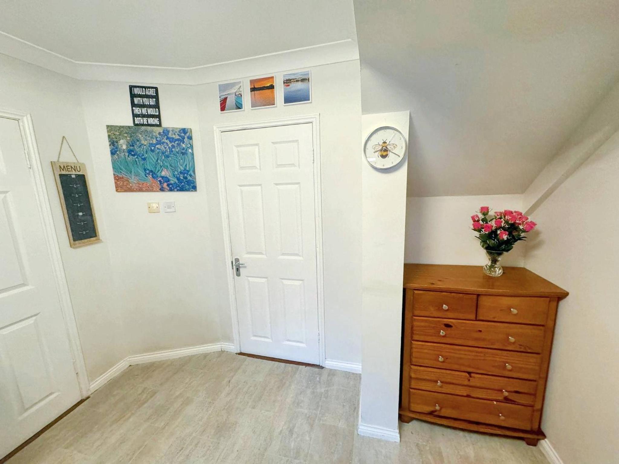 Spacious Family Friendly 4BR Home Near Wexford Town