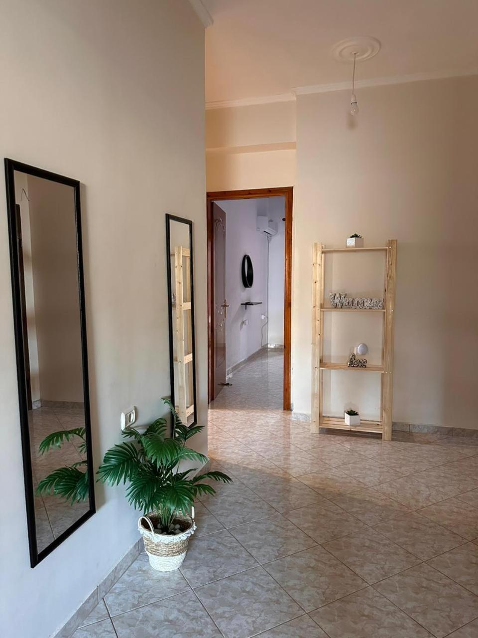Antigone's Sea View Apartment