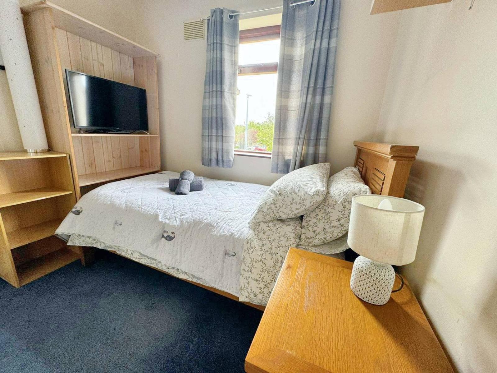 Spacious Family Friendly 4BR Home Near Wexford Town