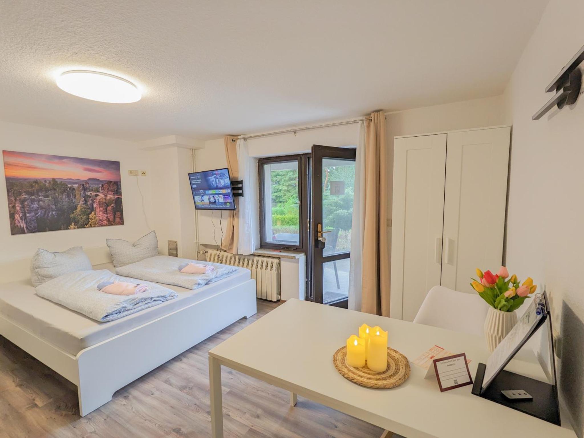 Urlaubsmagie - Ferienwohnung Blütenmeer - direkt am Wanderweg view 2