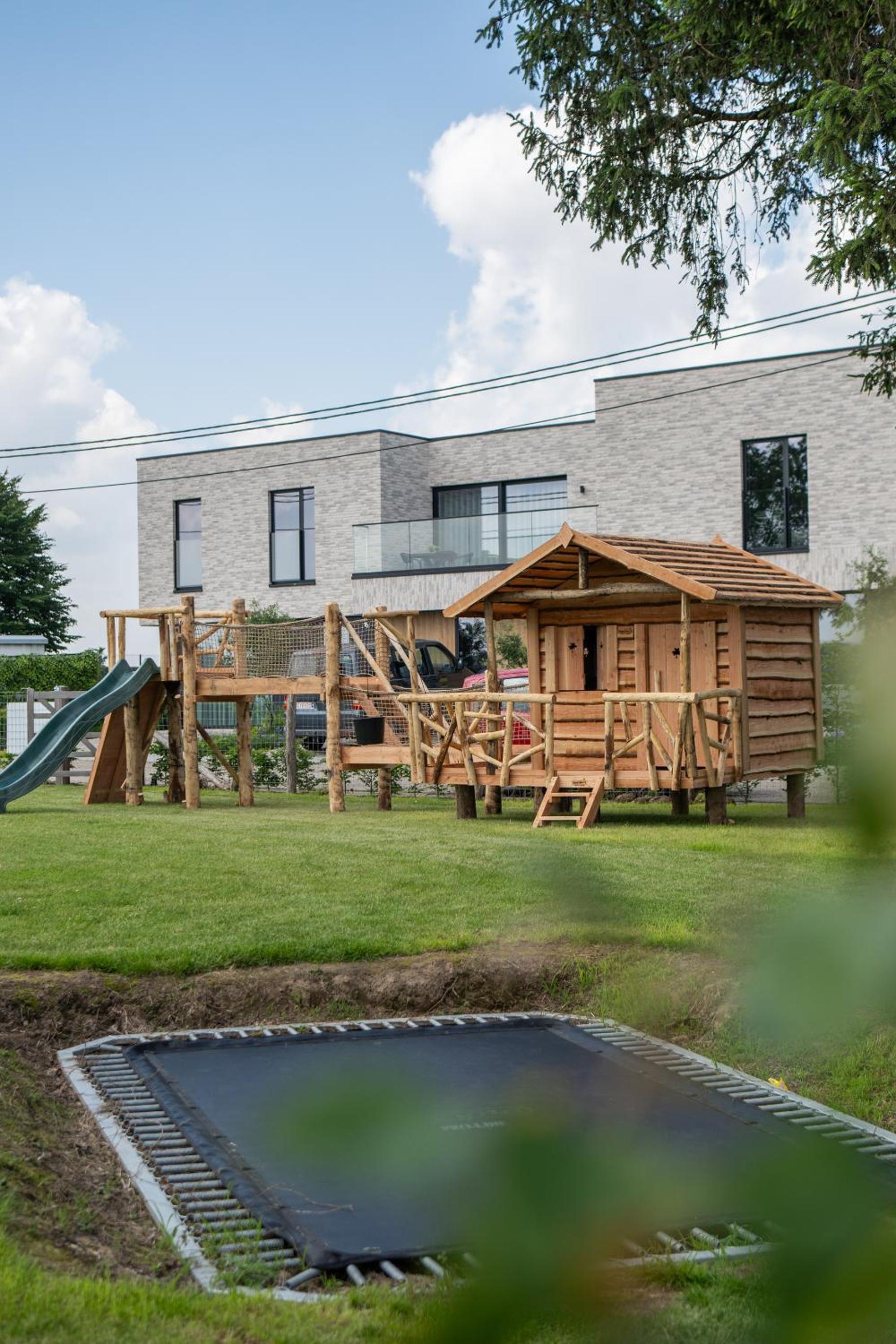 NIEUW De Grenspaal NOORD 6P - 3SLPK 5 min Maastricht - SAUNA - LAADPAAL