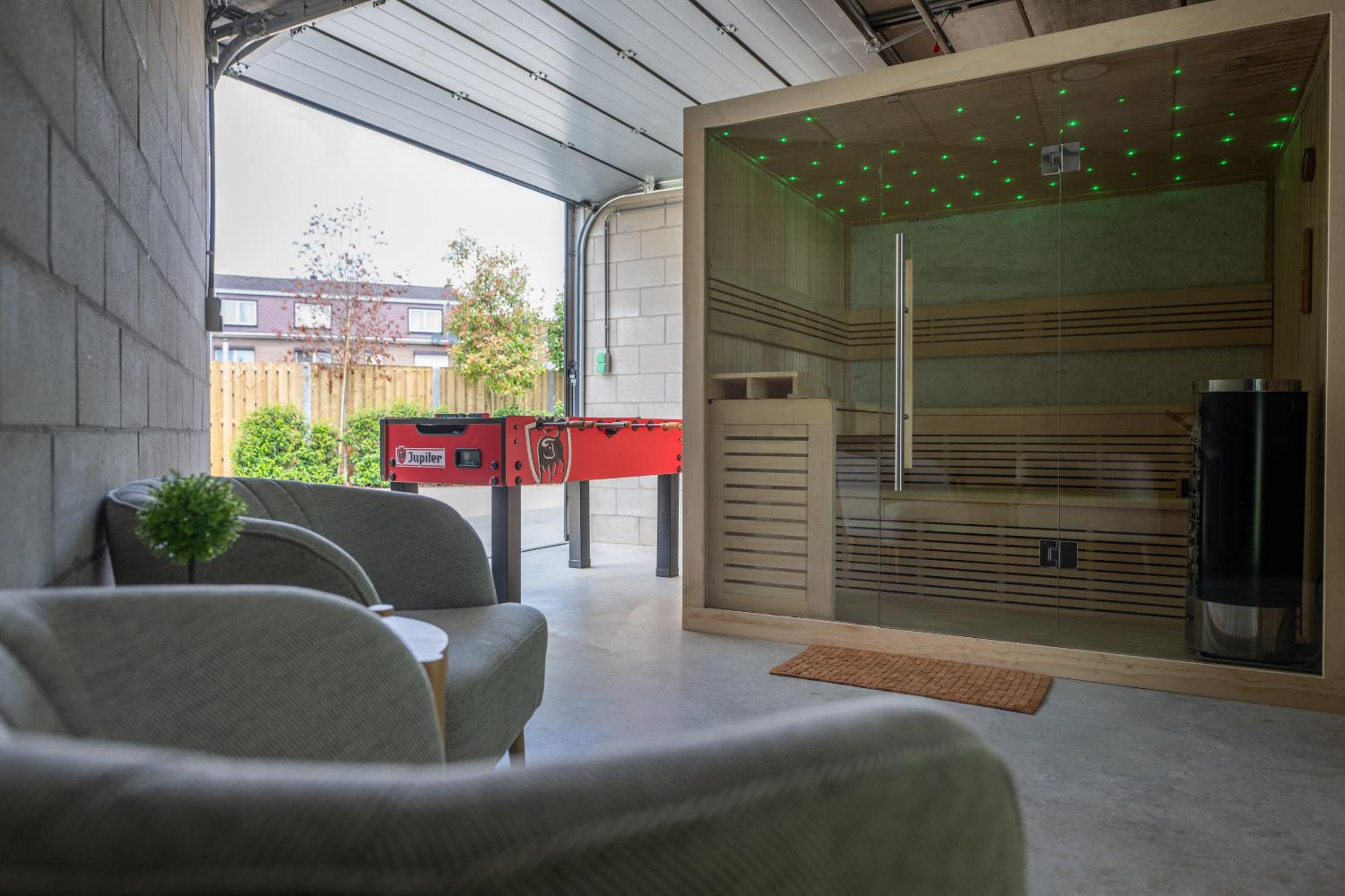 NIEUW - De Grenspaal WEST 6P 5 min Maastricht - Sauna - Laadpaal