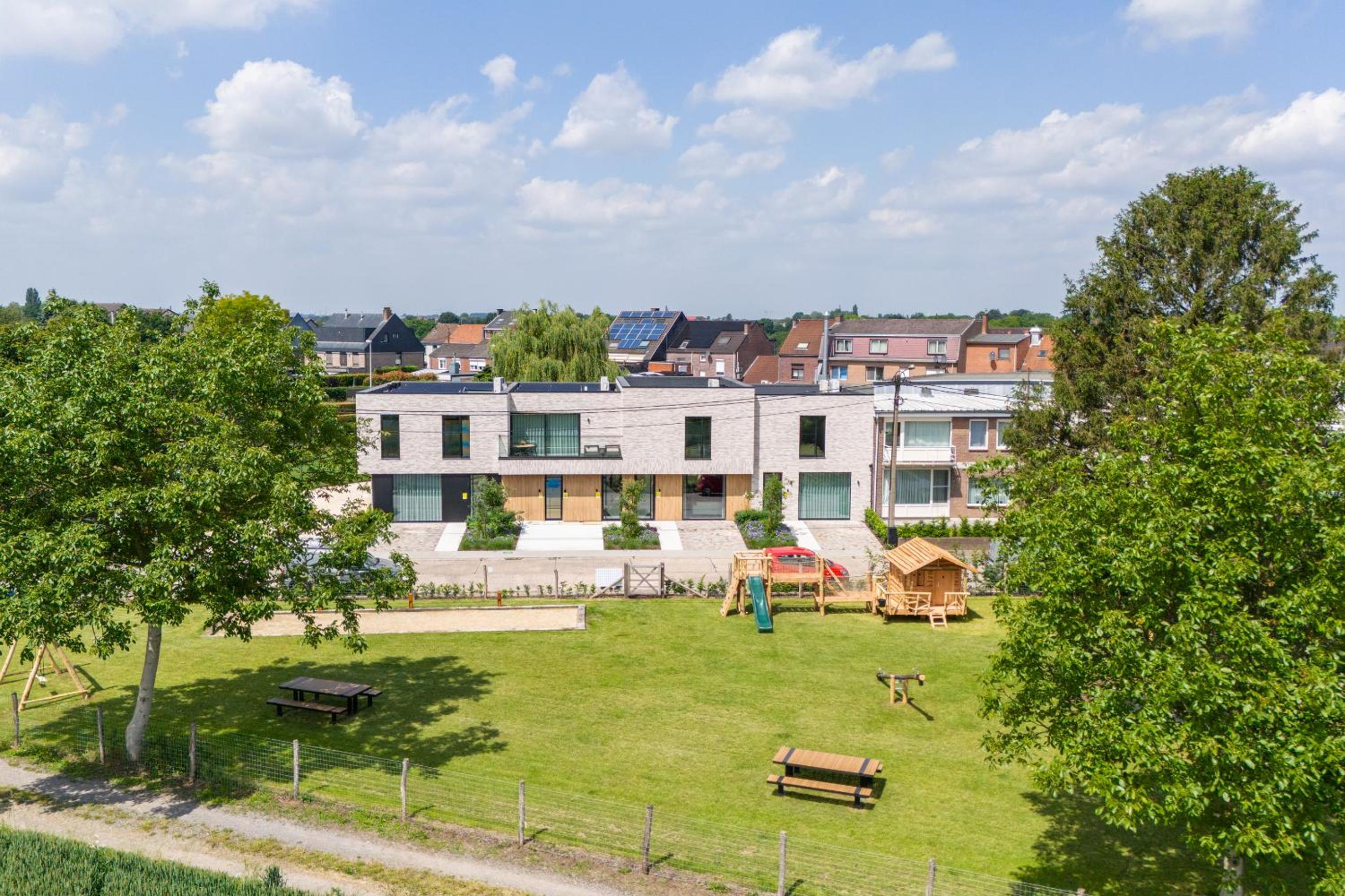 NIEUW - De Grenspaal WEST 6P 5 min Maastricht - Sauna - Laadpaal