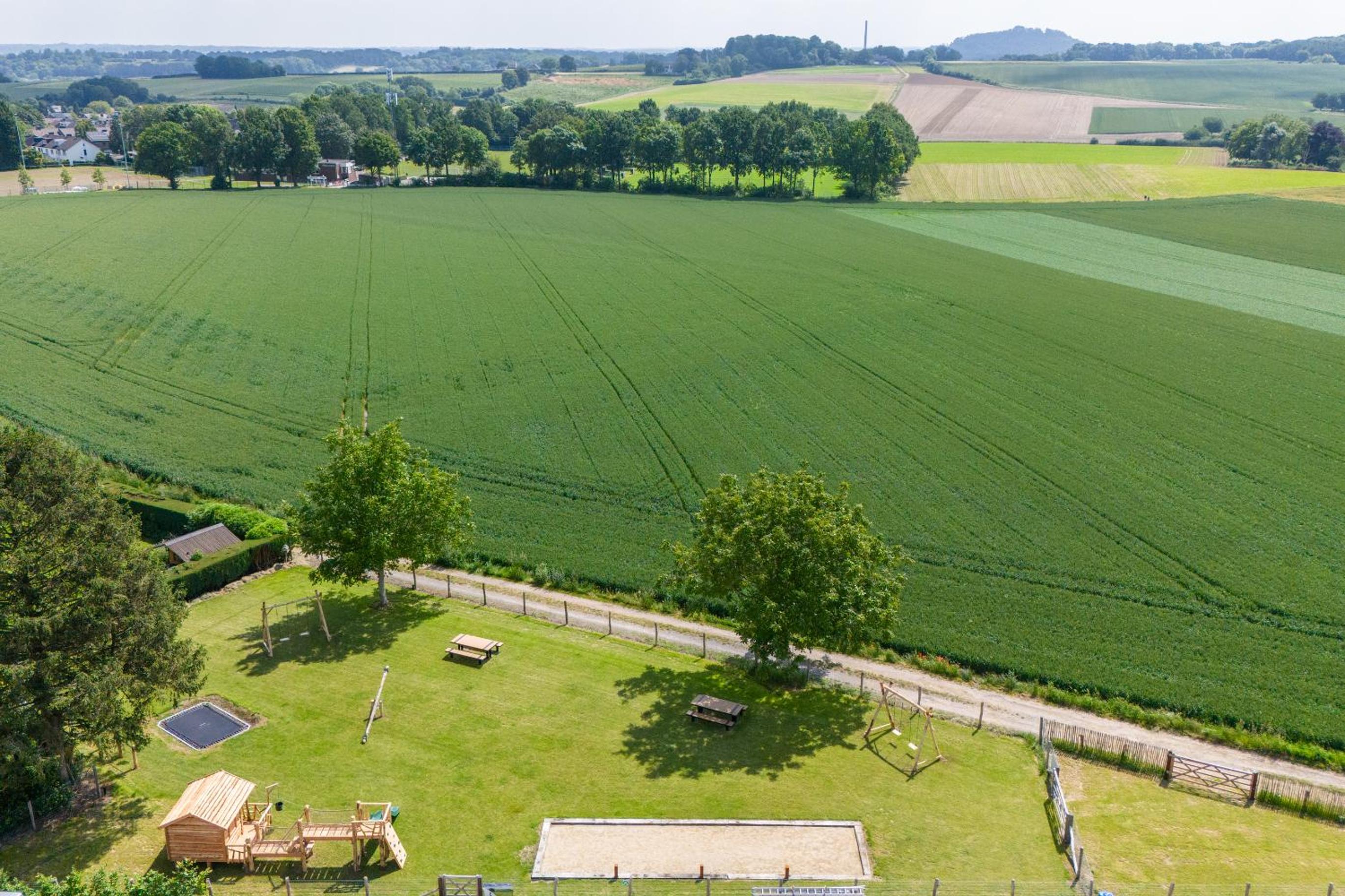 NIEUW - De Grenspaal WEST 6P 5 min Maastricht - Sauna - Laadpaal