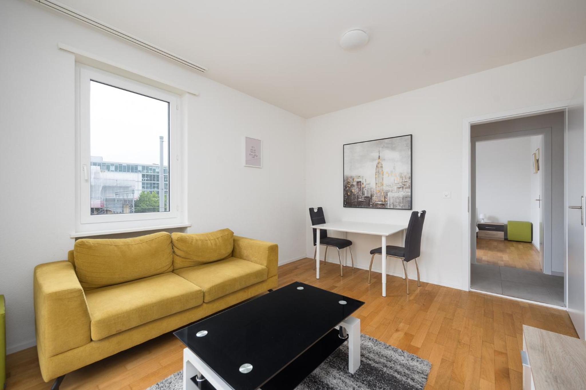 Downtown Dream 3,5BR with Balcony and Style BA22