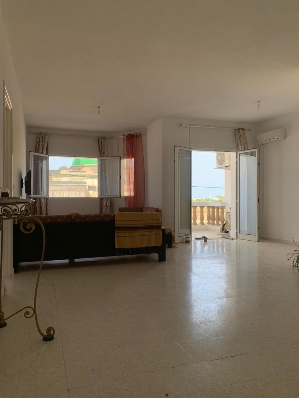 Appartement spacieux - Dar Chaabane plage view 2