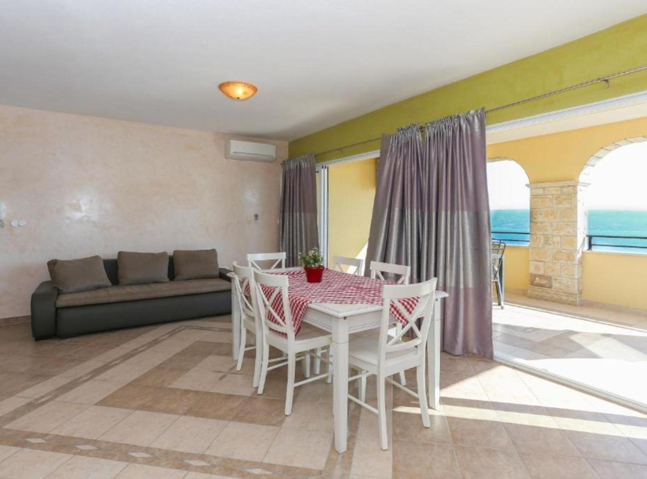 Villa Hacienda Grof view 4