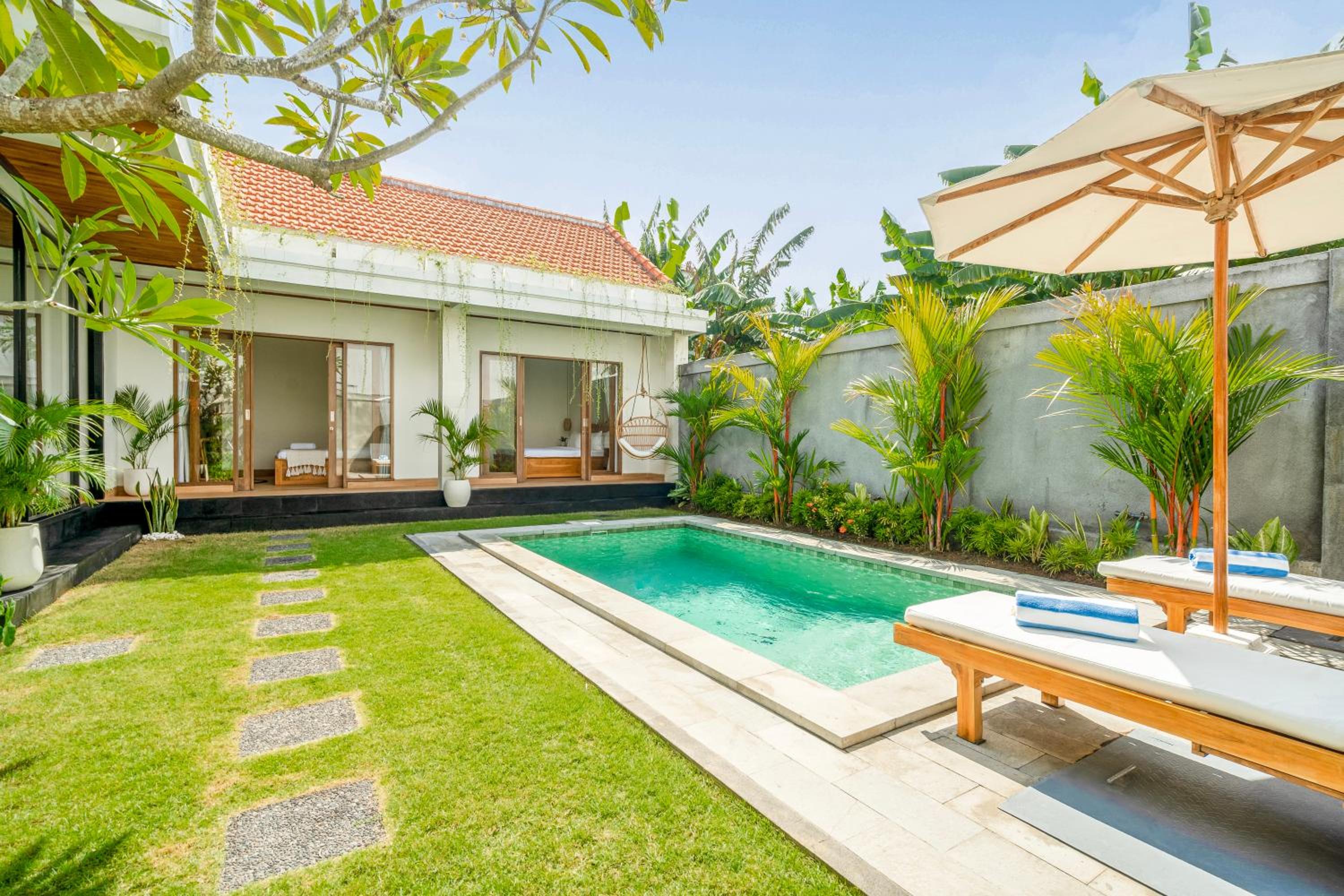 Ami villa in the heart of Canggu — recepcion & lobby