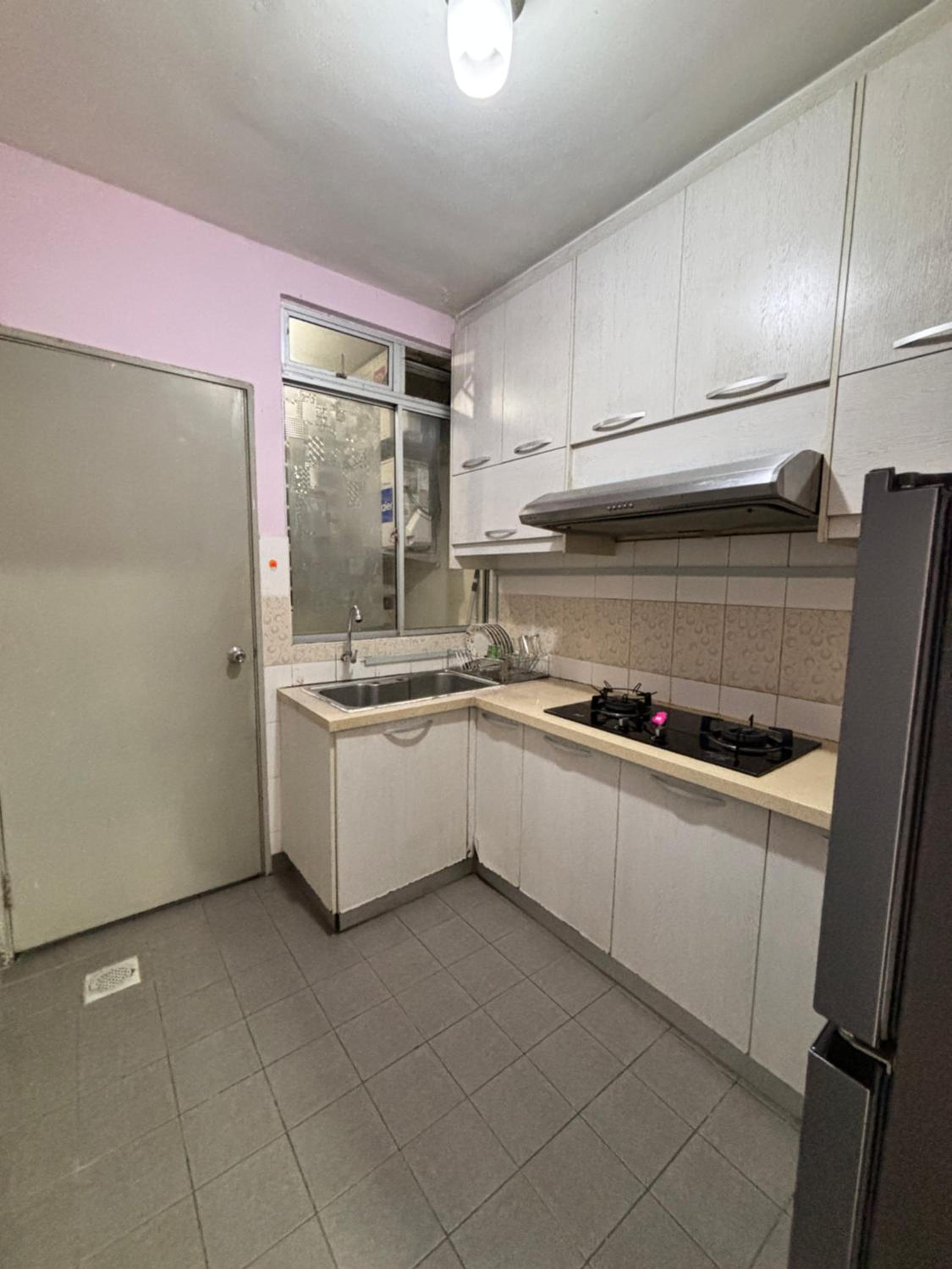 Putatan Platinum Apartment photo 3