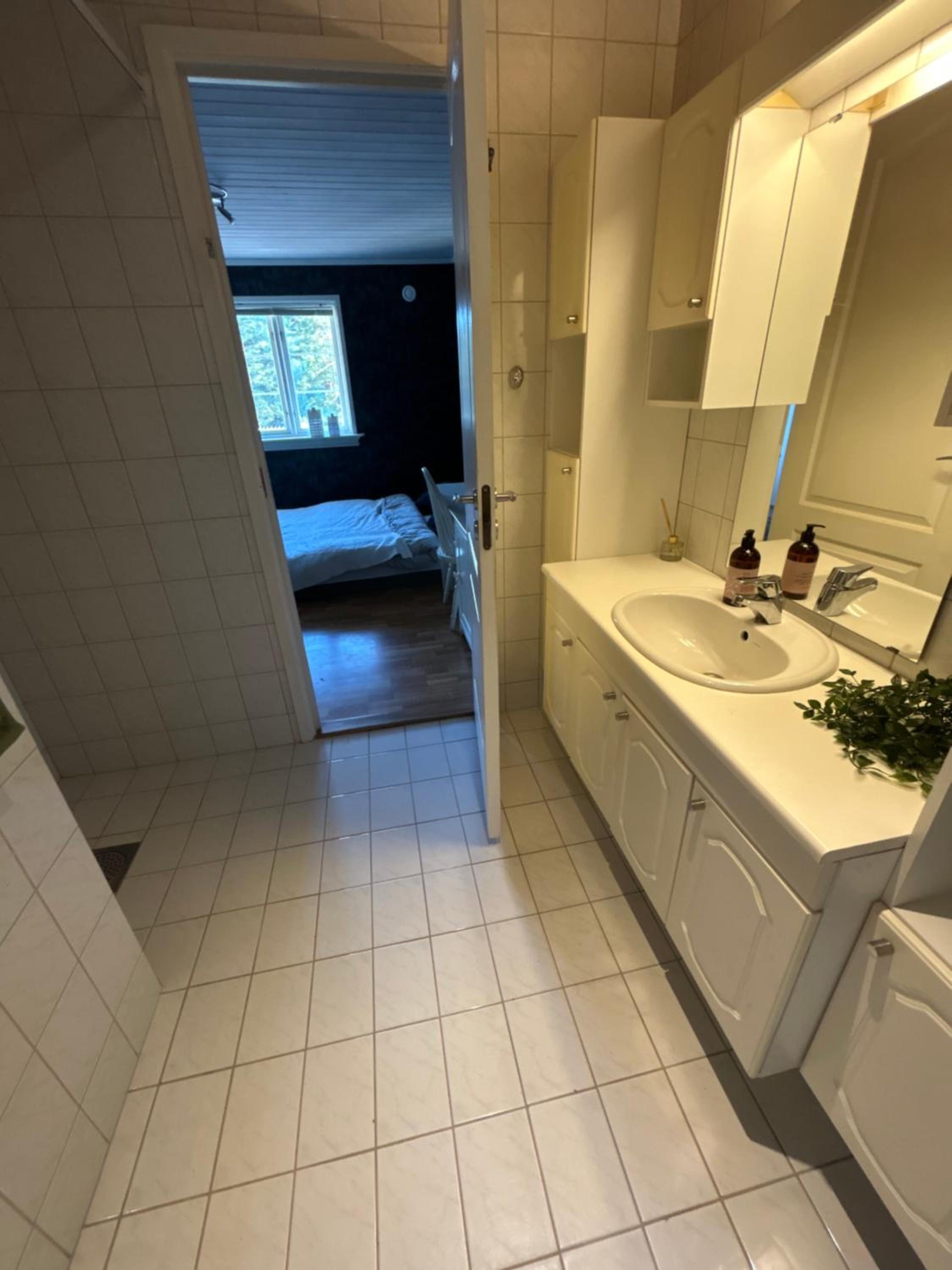 Photo 33
