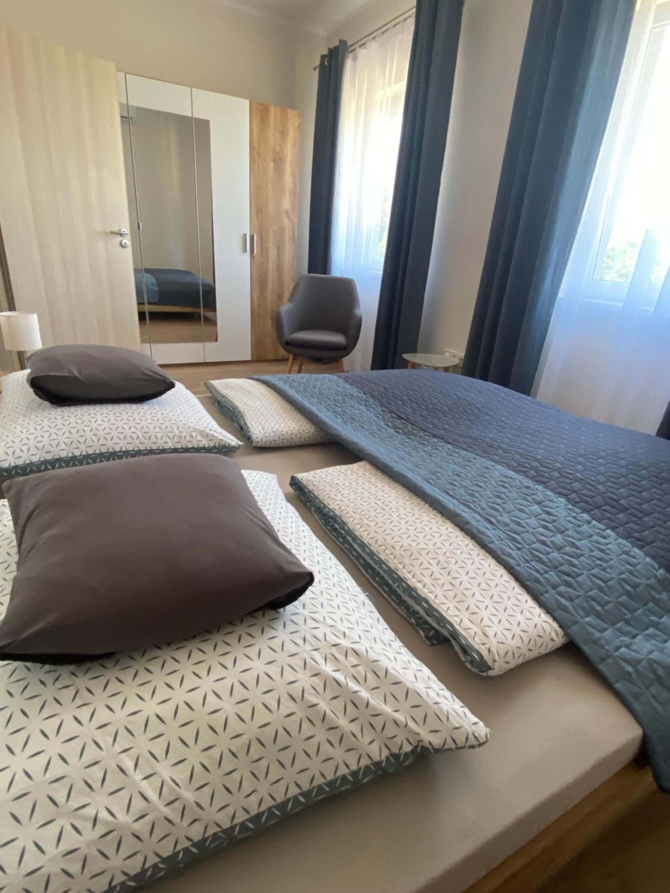 AZUR Apartments Alsóörs view 3