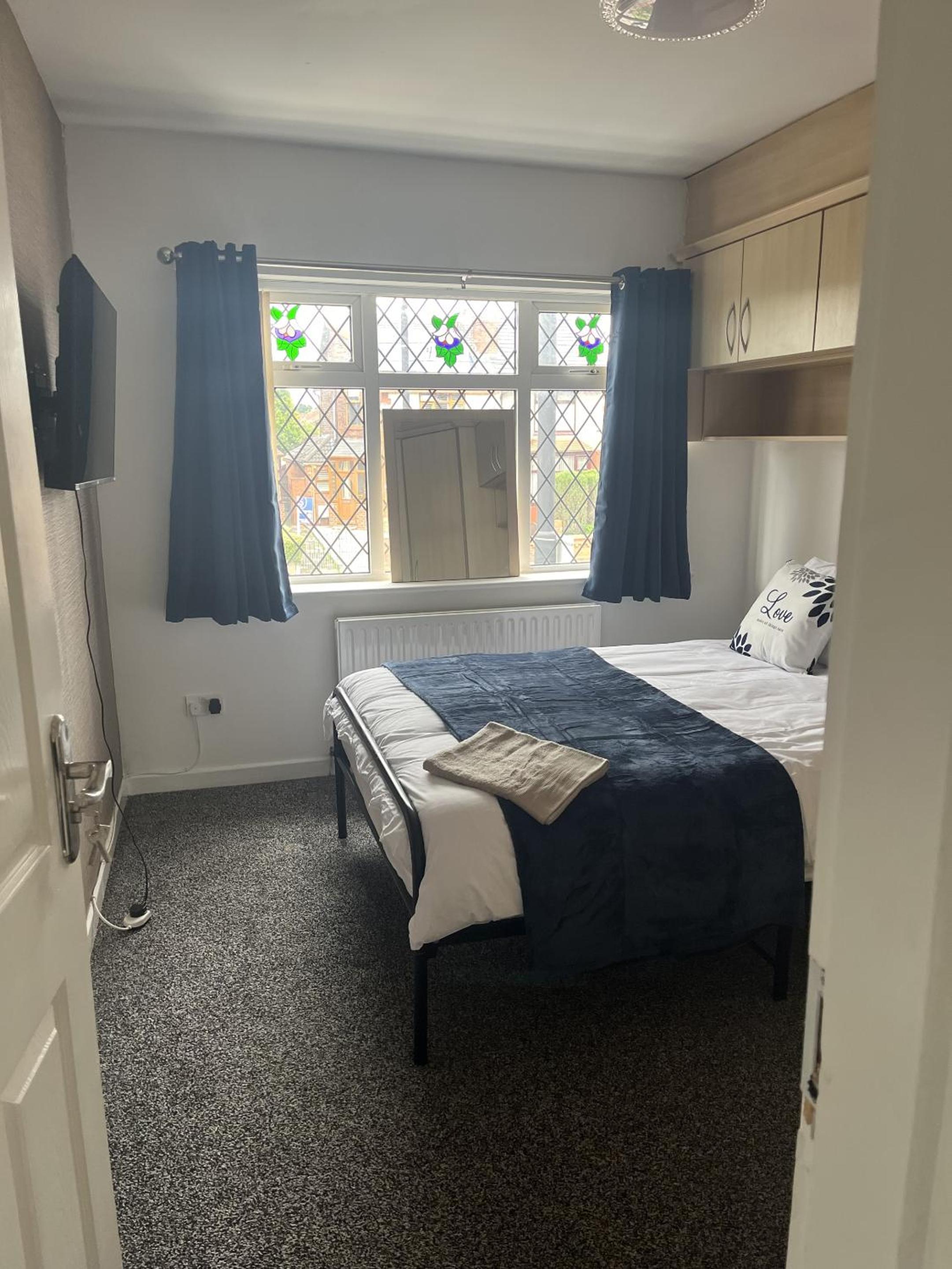 Droylsden House