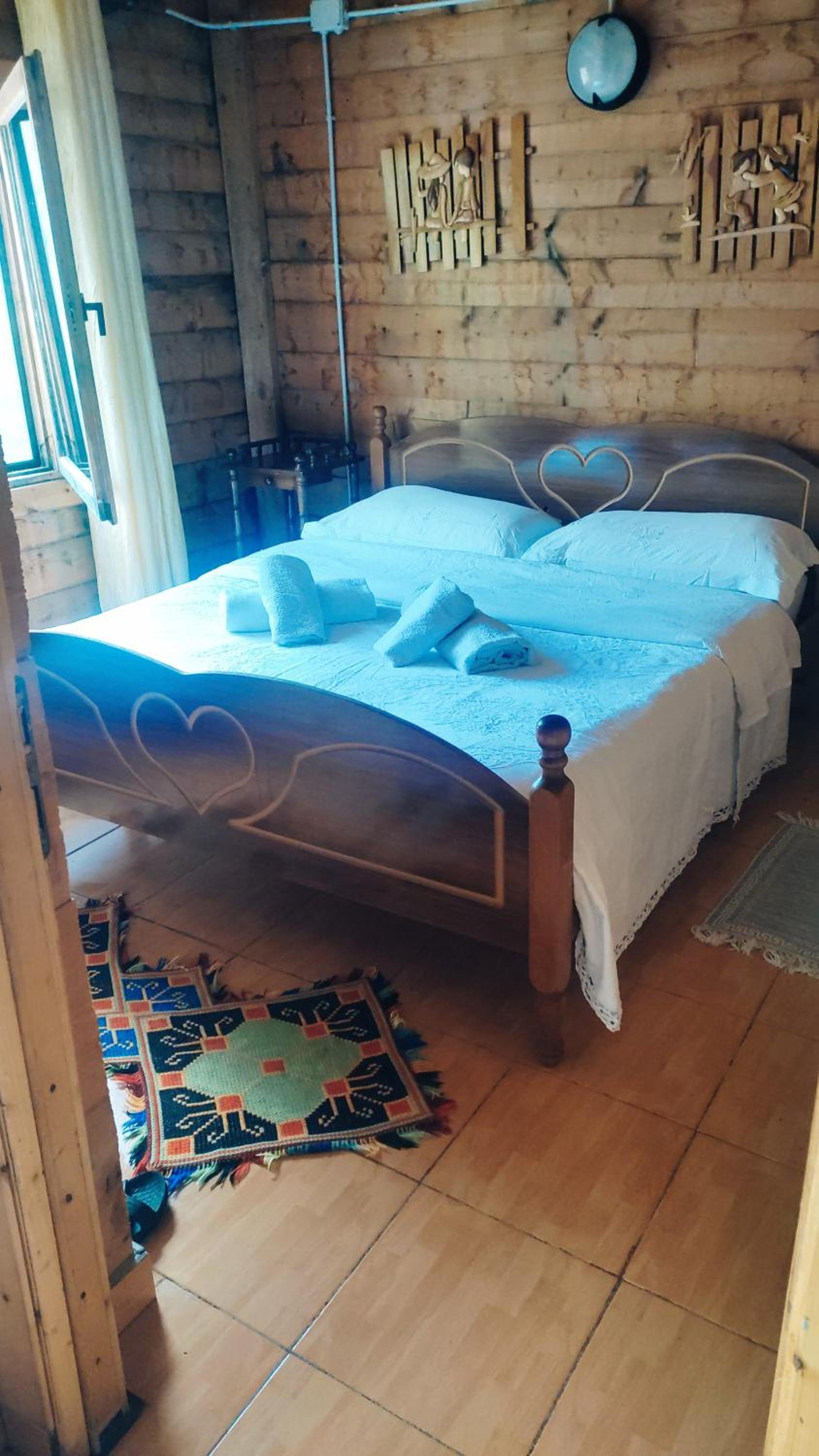 Guest House Astrit Villi