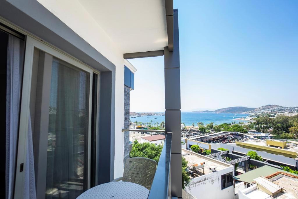 M2 Hotel