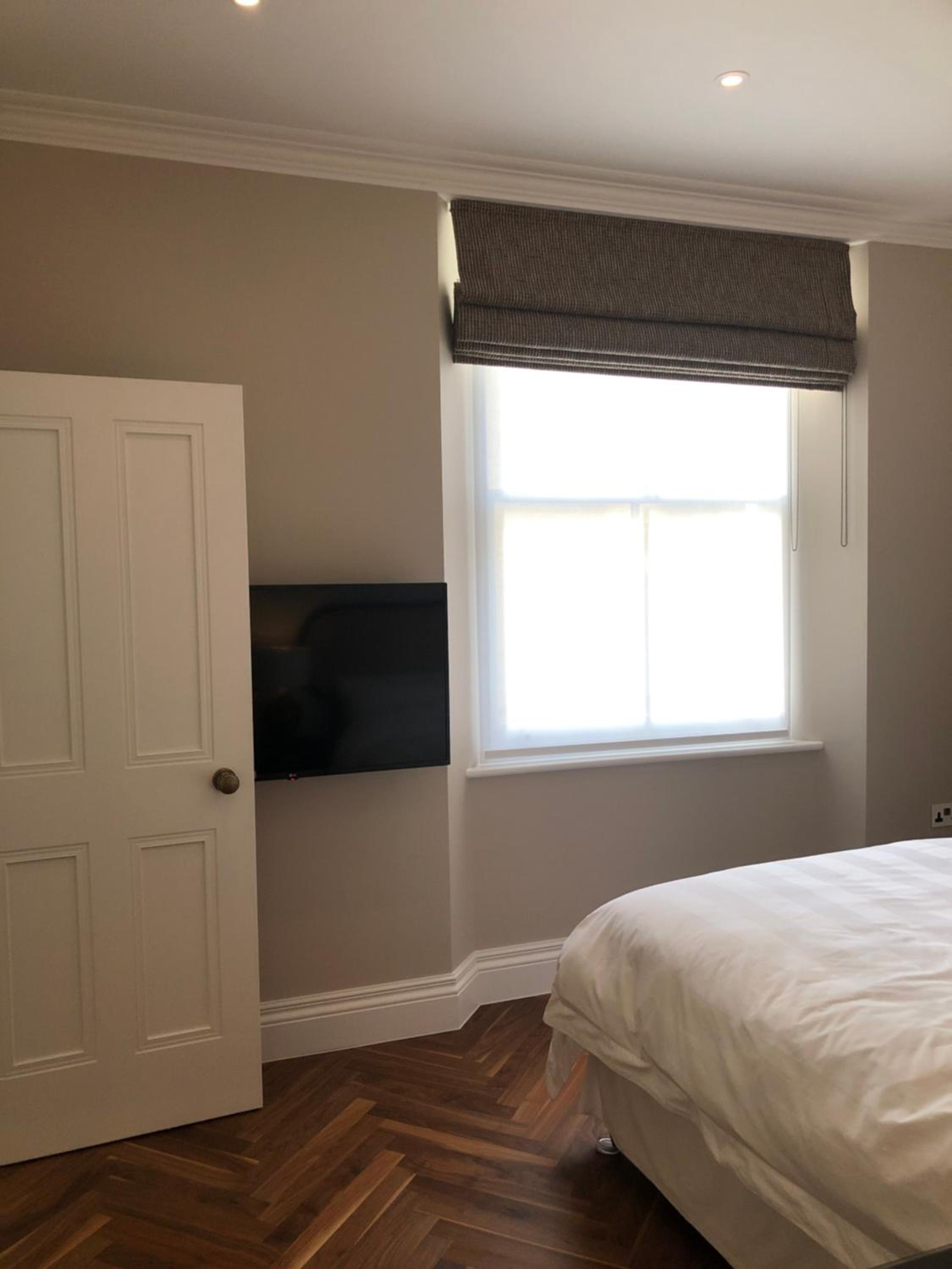 Homestay SW6 Near Central London! A Plus Double Bed and Private Bath