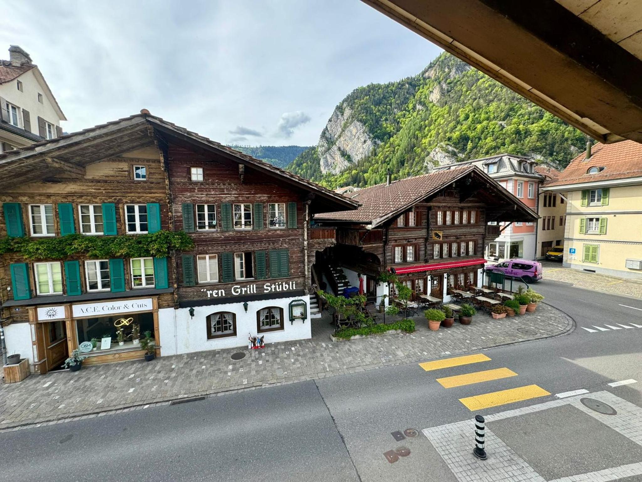 Chalet Studio Apartment with Aircon