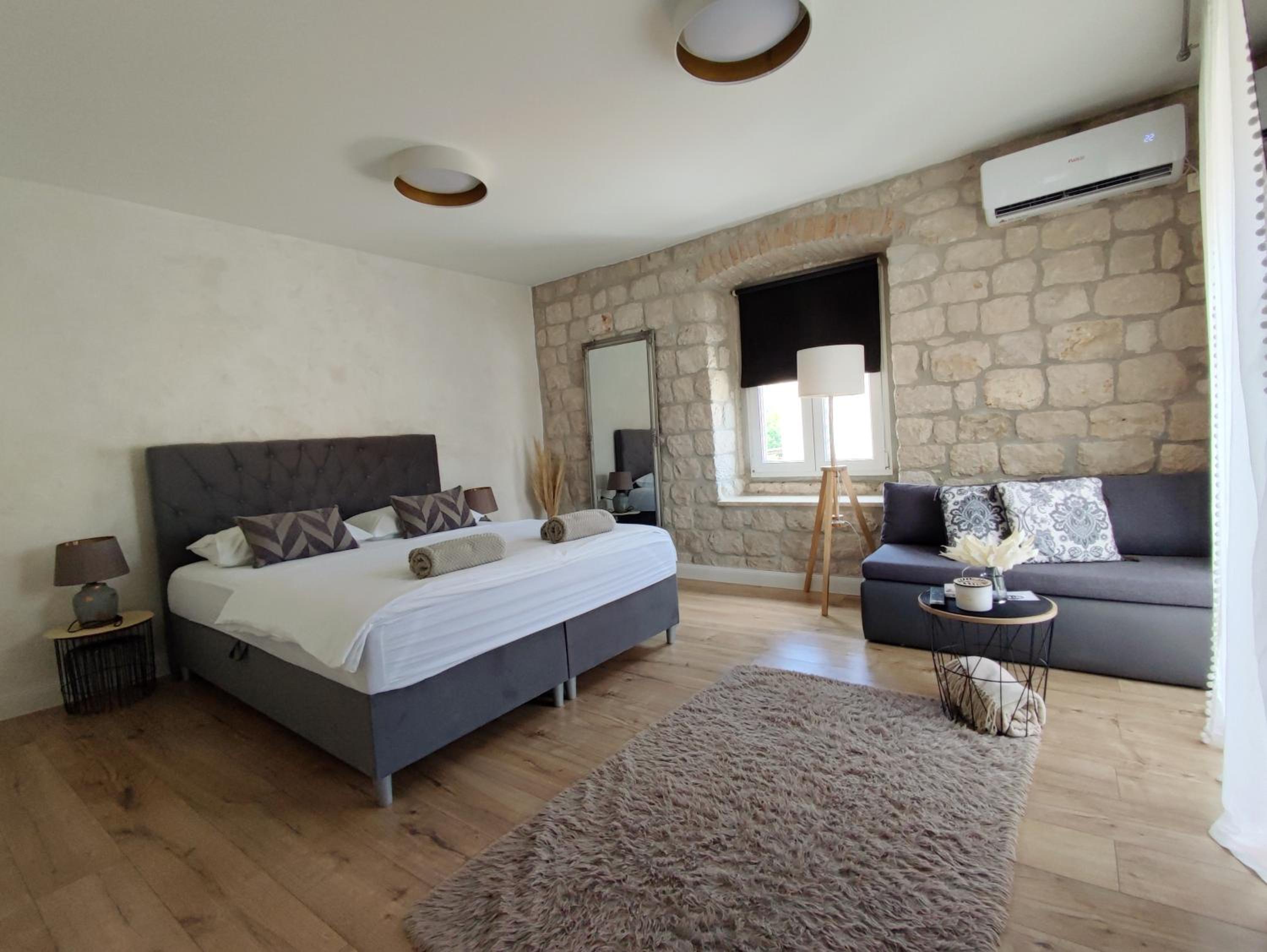 Guest House Exalto