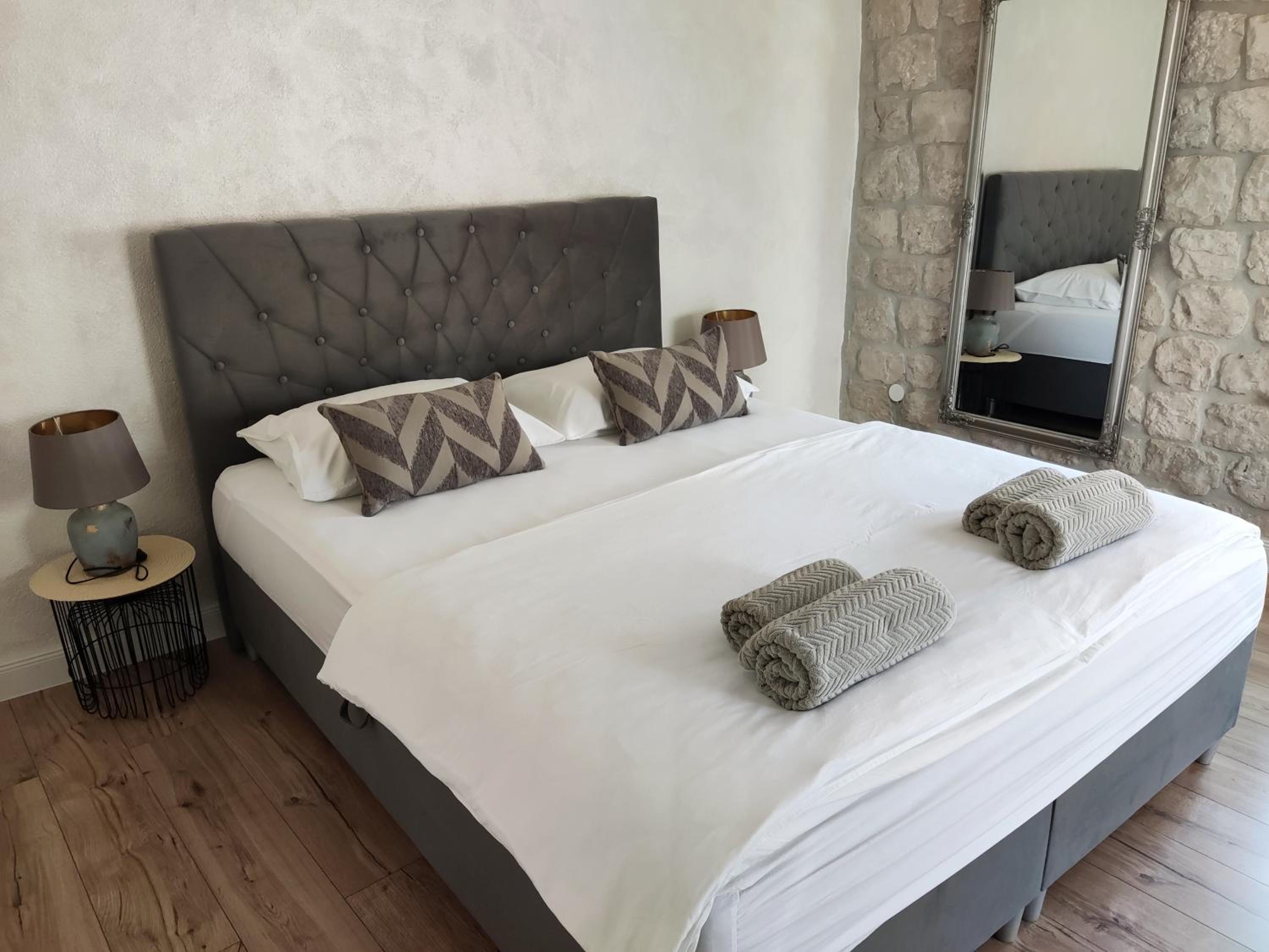 Guest House Exalto
