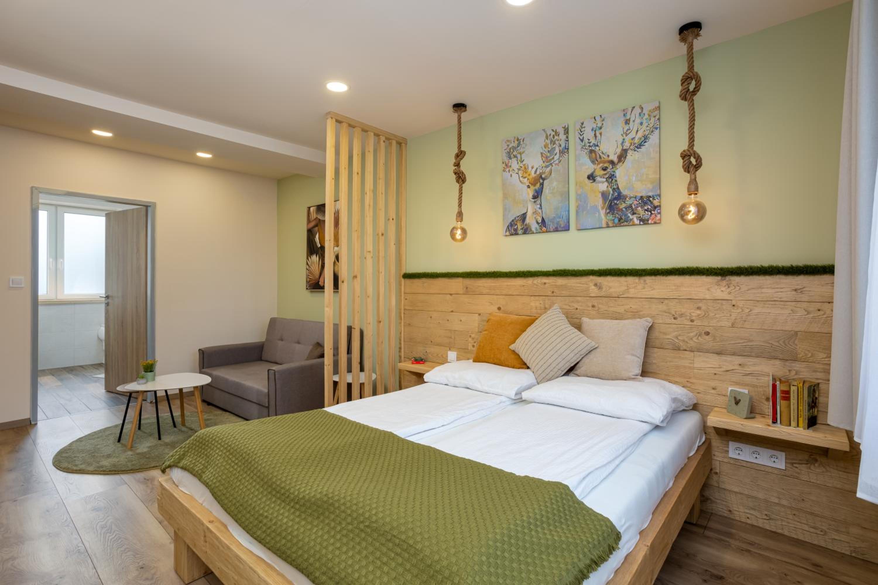 Hotel Forró Fogadó & Bauer Bistro - Image 1