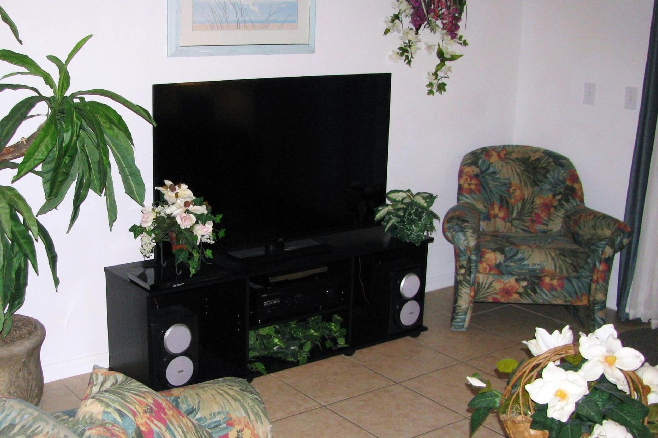 Close To DISNEY and UNIVERSAL - Private Vacation Home - Private Pool - Free BBQ - FAMILY FUN !!!