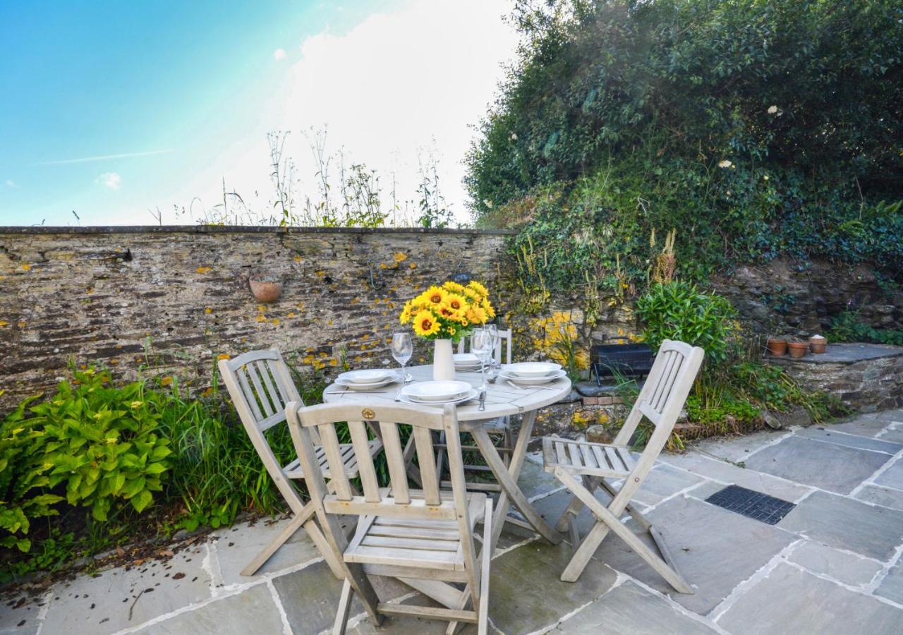 2 Bed in Little Petherick oc-p00644