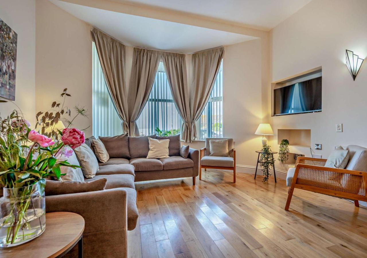 4 Bed in Newquay oc-w29346