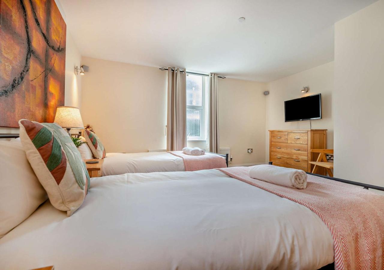 4 Bed in Newquay oc-w29346