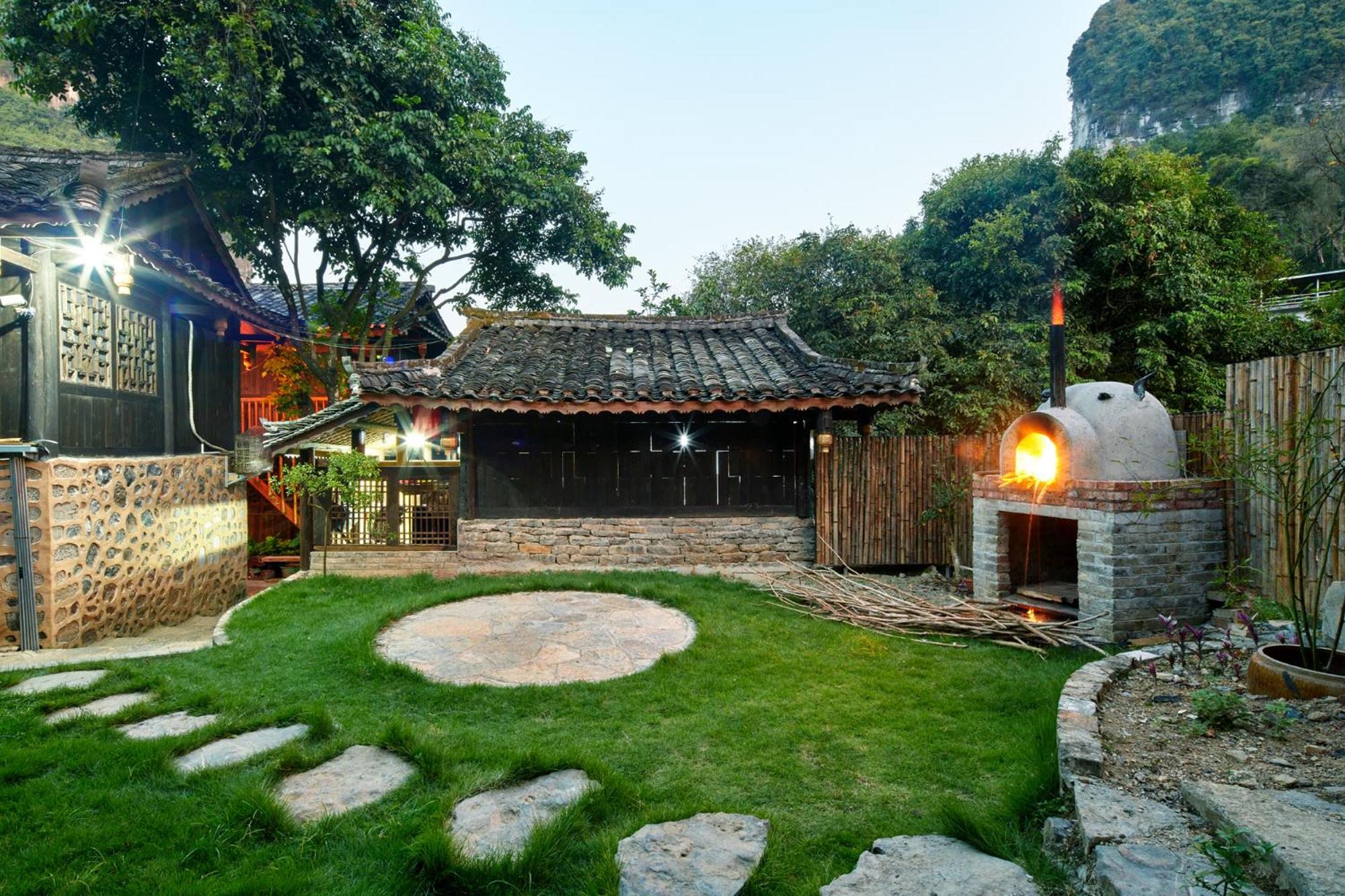 Yangshuo Yunshe Mountain Guesthouse