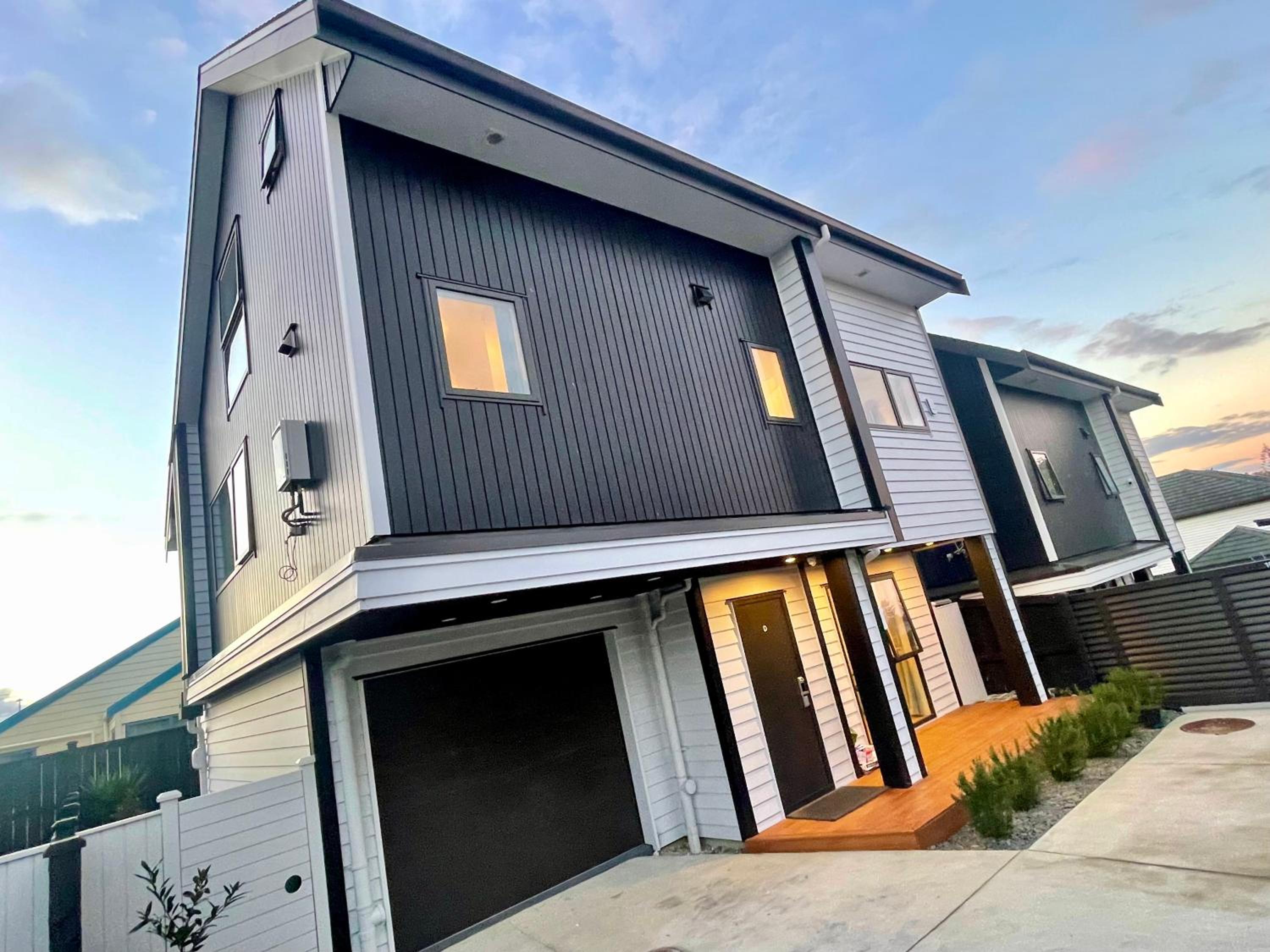 Hotel Free Carpark, 4-bedroom House