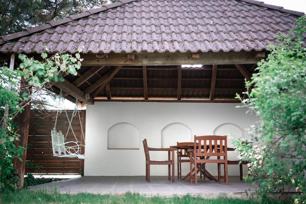 vila Karolína
