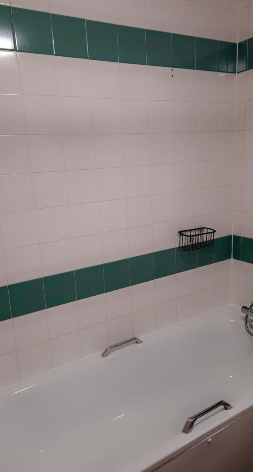 Cozy Flat- Long Stays- Contractors-Business-Relocators view 5