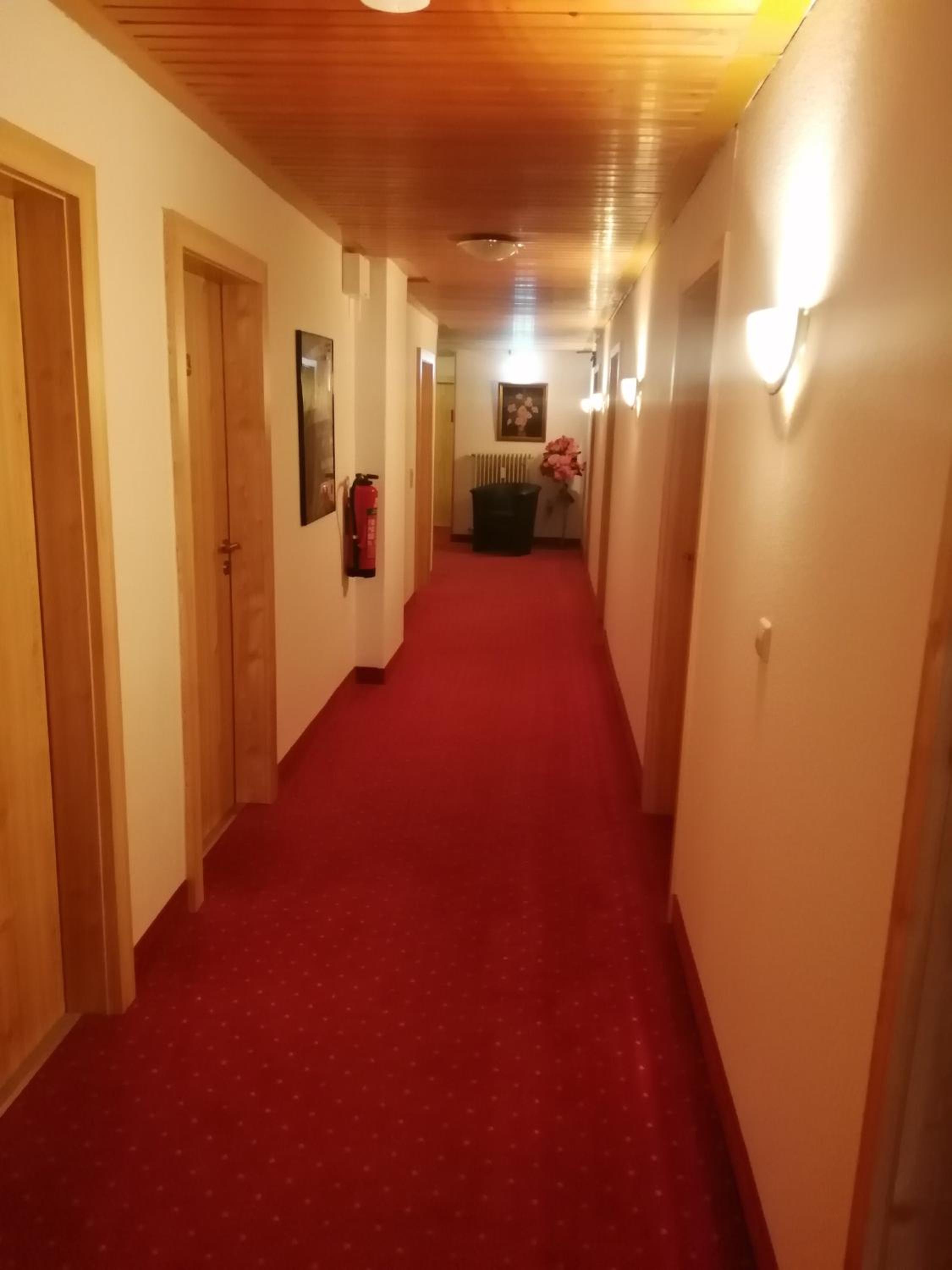 Photo 34