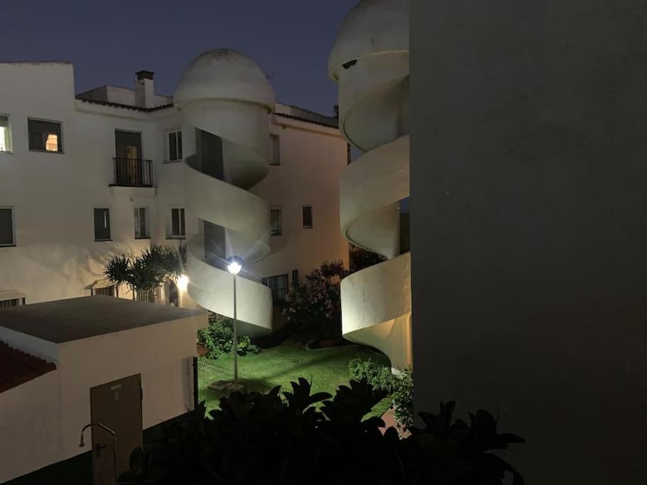 Casa Aurora Beach Apartment first sea line