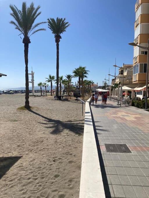 Casa Aurora Beach Apartment first sea line