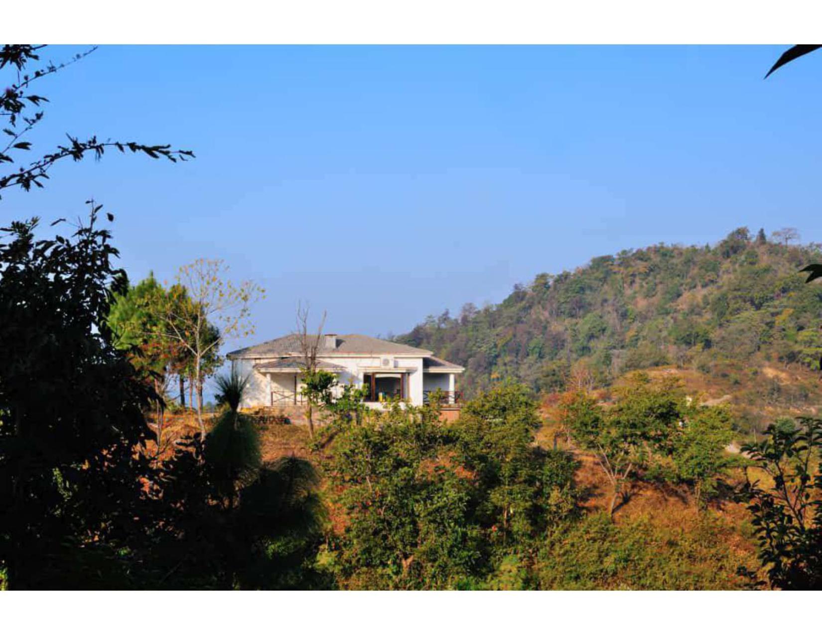 Van the retreat view 2