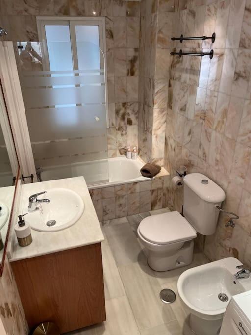 Casa Aurora Beach Apartment first sea line