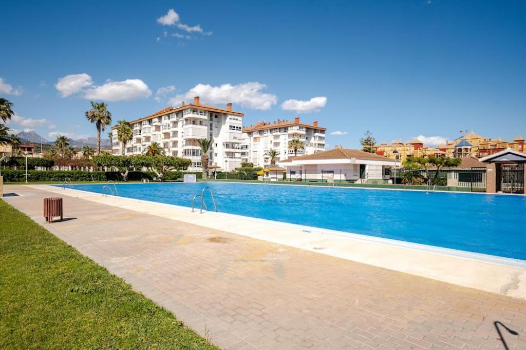 Casa Aurora Beach Apartment first sea line