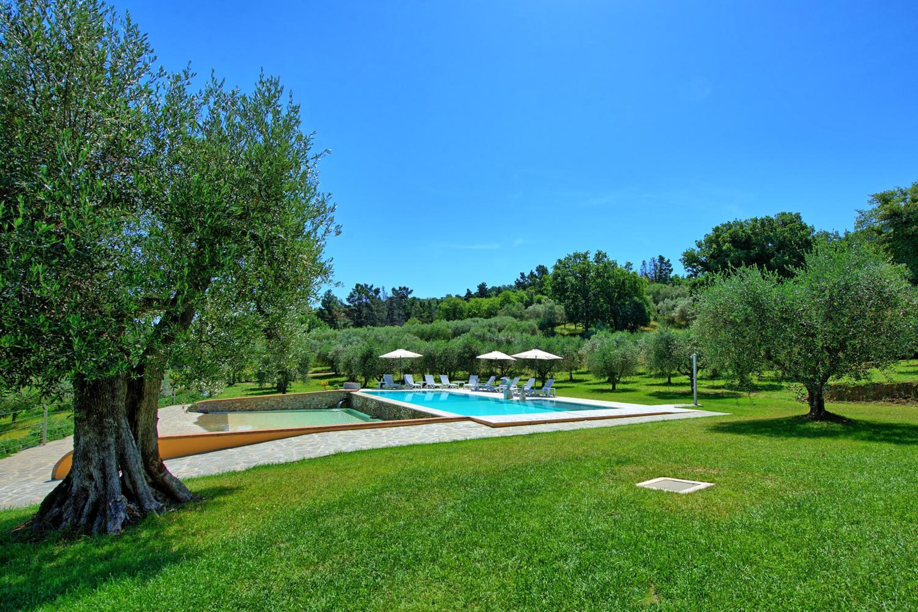 Villa Acquaviva with Panoramic, Private Pool and Gym - by PosarelliVillas view 3
