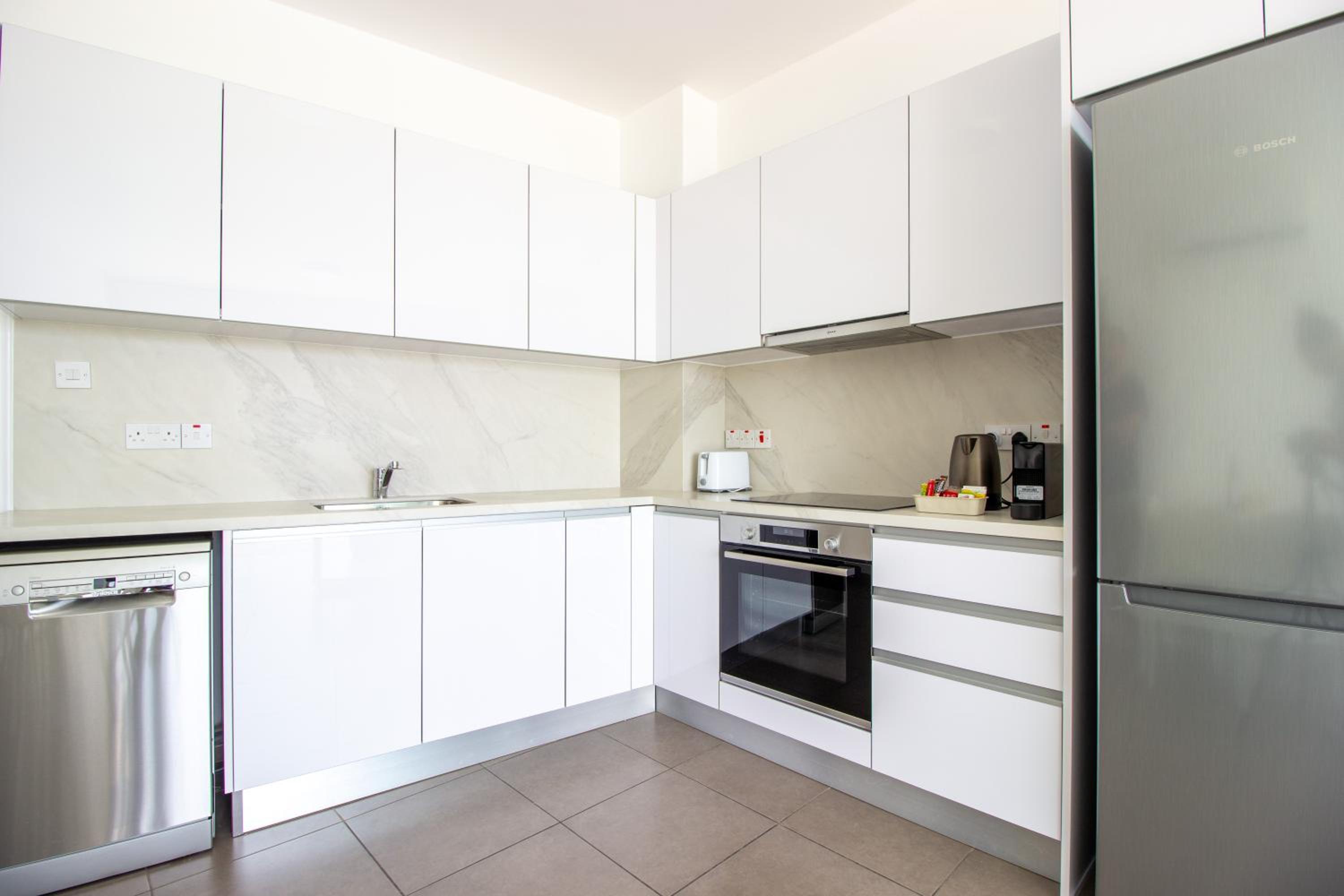 Stunning Sea-Views Apt, Protaras